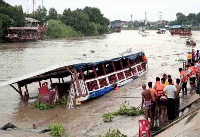 political leaders behind the krishna river boat accident