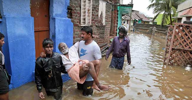 Cyclone Ockhi handicaps Tamil Nadu and Kerala