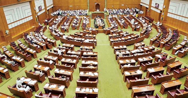 Karnataka spends Rs.35 crores for 10 days Winter Assembly sessions!