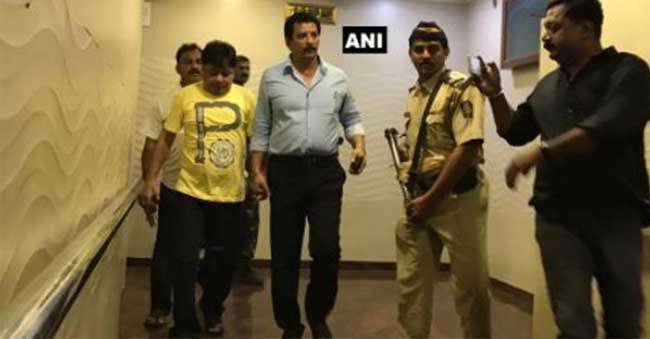 Karachi Masjid Makes Dawood’s Son a Maulana!