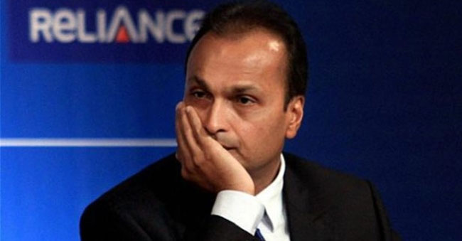 Anil Ambani in Huge Losses | Rs. 45,000 Crores Debt | Forced to Sell his Company
