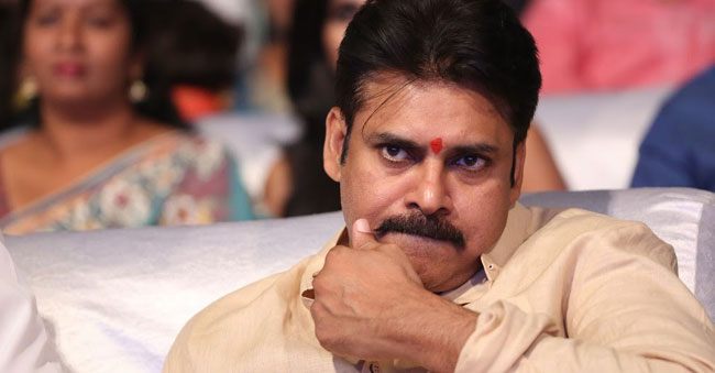 ‘Will walk with Pawan Kalyan in politics’, says famous Tollywood Comedian!