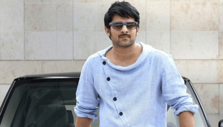 ‘Baahubali’ Prabhas gives clarity on his Bollywood Debut!