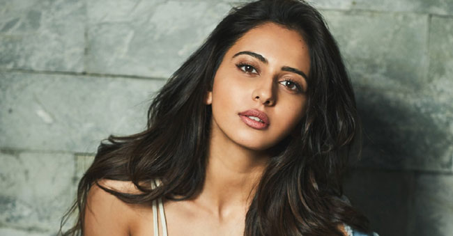Time for Rakul Preet to pack bags!