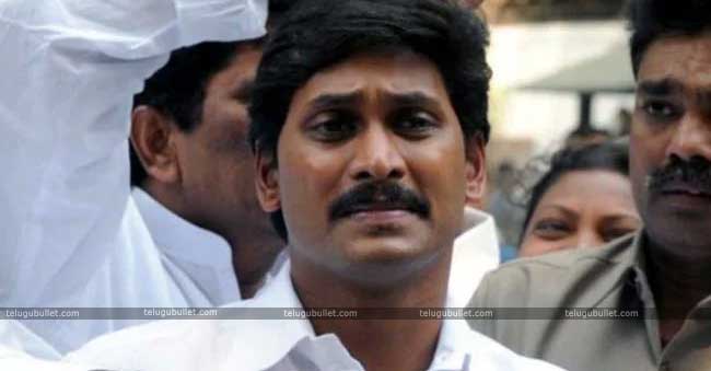 speculations behind cbn and jagan skipping abroad tours