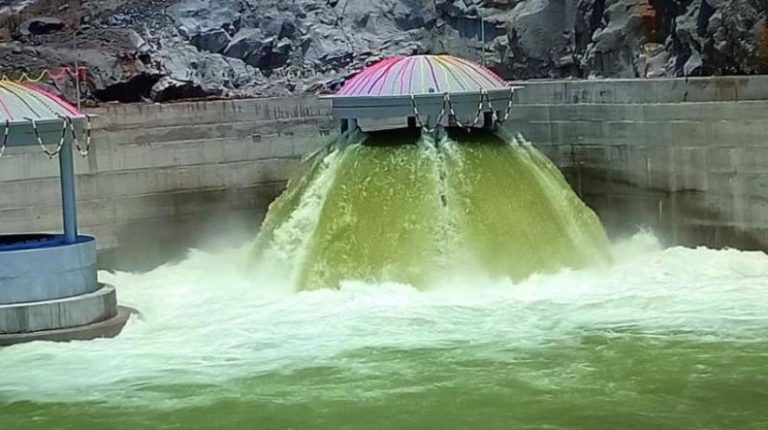 Kaleshwaram  :largest lift irrigation project in the world