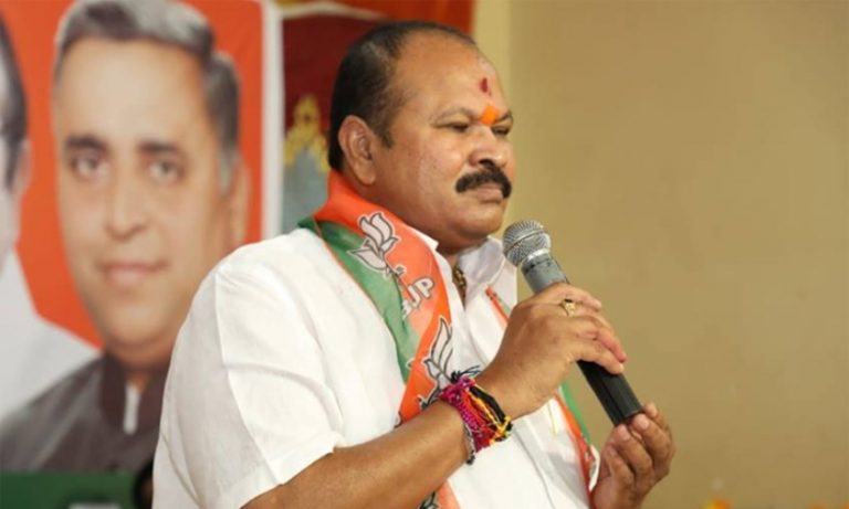 Kanna: Jagan ruling is similar to babu.