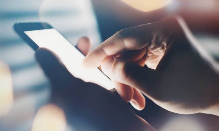 Best smartphones under Rs 25,000 in India