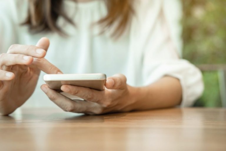 New smartphone tool measures hemoglobin without drawing blood
