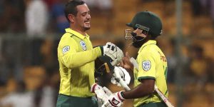 de kock leads proteas to 9-wicket win after india's batting collapses 