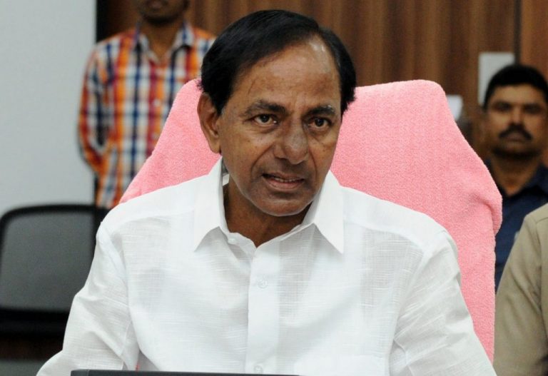 KCR to hold Cabinet meeting on Nov 2, may take key decision over TSRTC strike