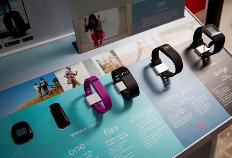 Google looking to buy Fitbit in a bid to enter wearable market