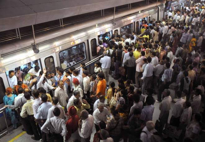 Hyderabad Metro Creates A record of Commuting 3.80 Lakh Passengers