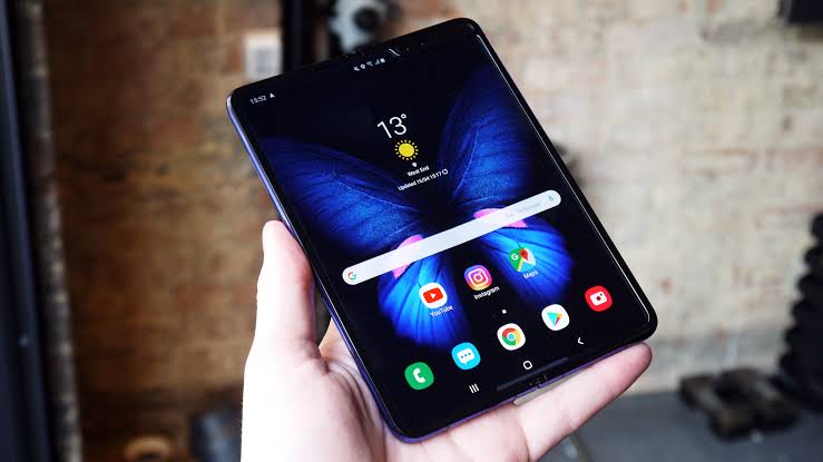 samsung galaxy fold to launch in india today: expected price, specifications, more