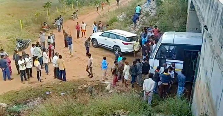 encounter Bodies of accused handed over to family