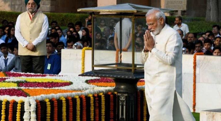 PM Modi pays tributes to Mahatma Gandhi on his death anniversary