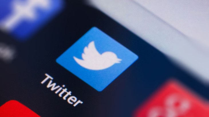 Twitter Direct Messages Get Emoji Reactions Support