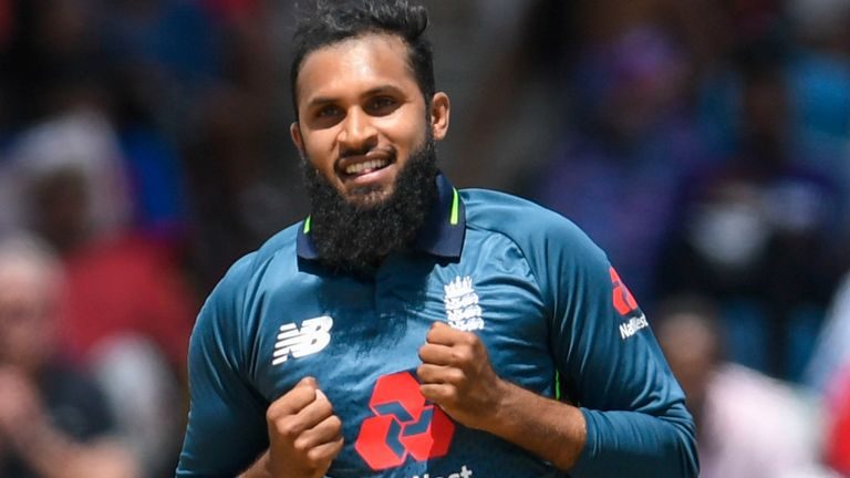 Adil Rashid bags one-year Yorkshire contract