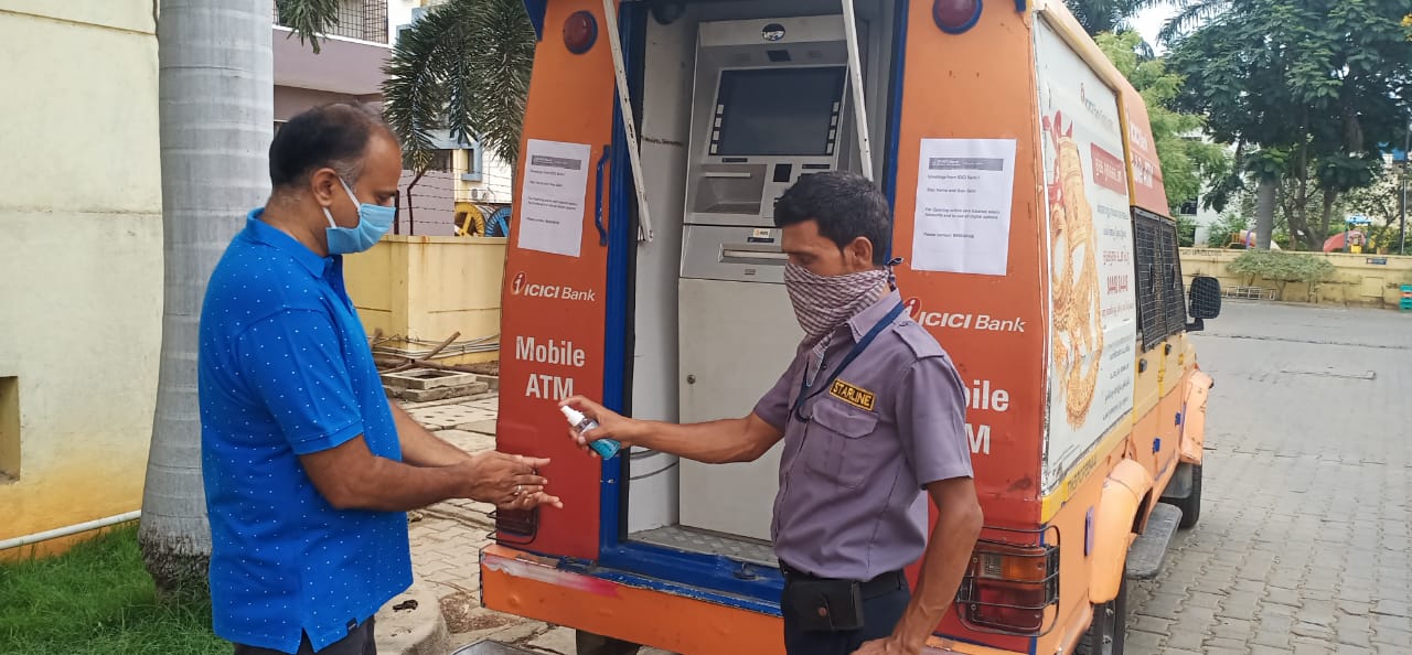 icici bank deploys mobile atm's in delhi ncr and chennai