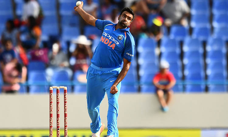 Ashwin reveals how Dhoni boosted his confidence during 2013 CT