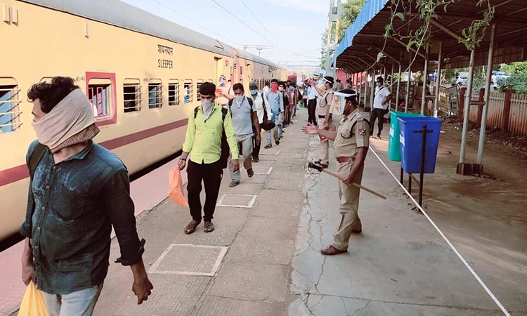 Passengers need to arrive 90 minutes before train departure: RPF DG