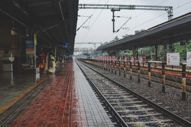 Share list of 125 Shramik trains, Goyal tells Thackarey
