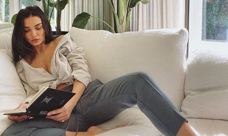 Amy Jackson shares ‘pros and cons of working at home’