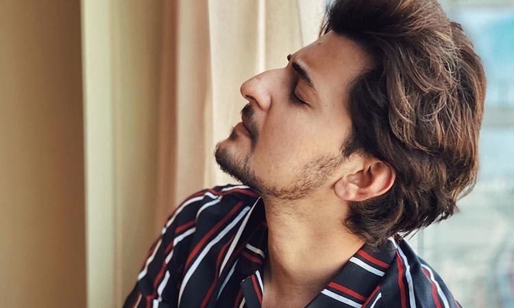 21+ Darshan Raval Hairstyle 2020 Pics