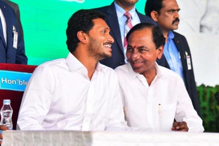 KCR and YS Jagan had been maintaining a healthy relationship