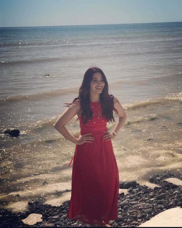 Tamanna Demanding 2.5 crores to pair up with Raviteja