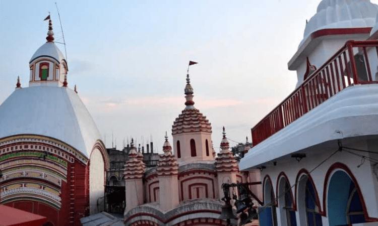 After 3 months, Bengal’s famous Tarapith temple welcomes devotees