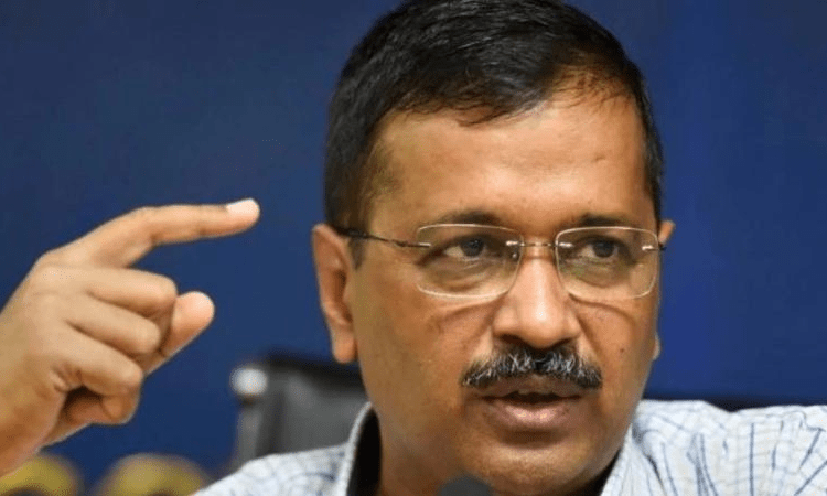 Courtroom Mahabharata on Kejriwal, Modi spat continues (Ld)