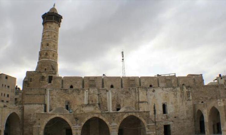 Gaza mosques to reopen after 3-month closure