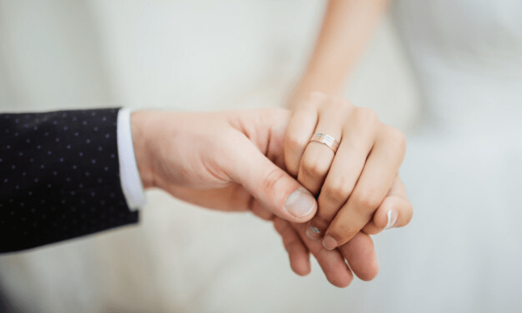 UP: Inter-faith couple traced, girl says she married on her own will