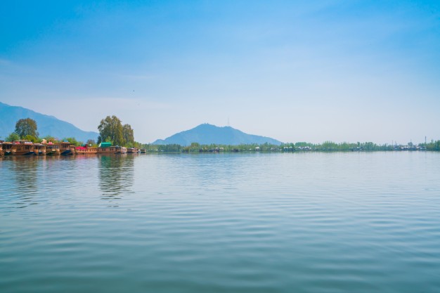 Migrant Kashmiri Pandits reject Rs 2,340 cr funds probe order