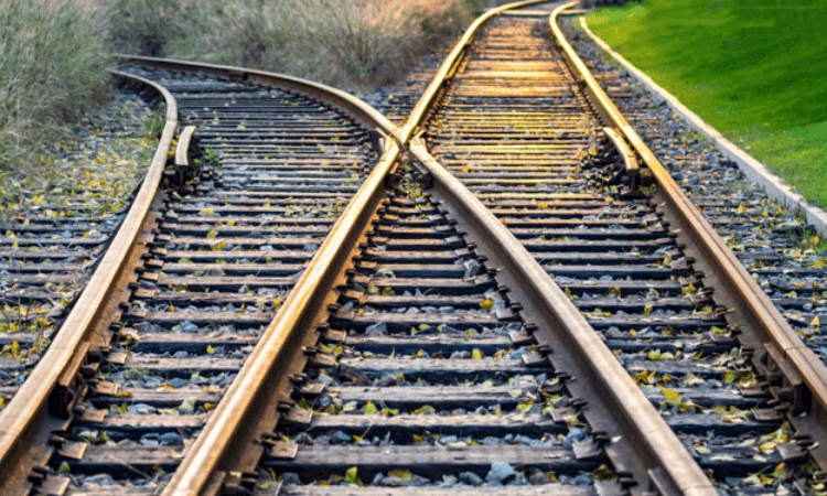 Railways writes to zones to reduce costs, close uneconomical lines