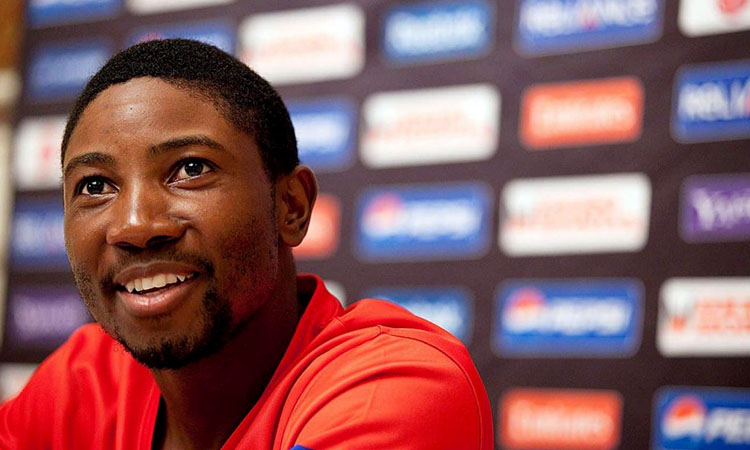 Dhoni had great hand-eye coordination & mental strength, says Taibu