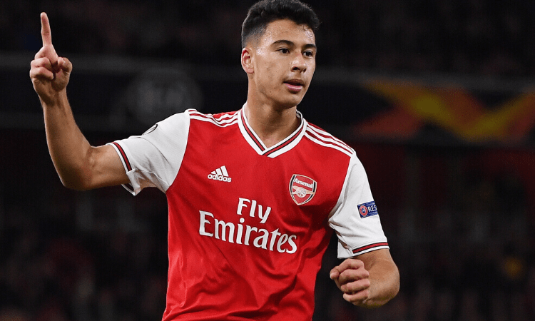 Forward Gabriek Martinelli signs new long-term deal with Arsenal