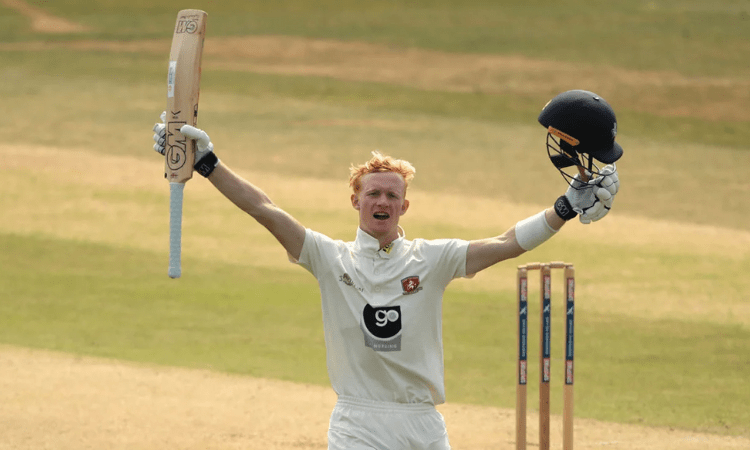Double-centurion Kent batsman dropped for taking selfie with fans