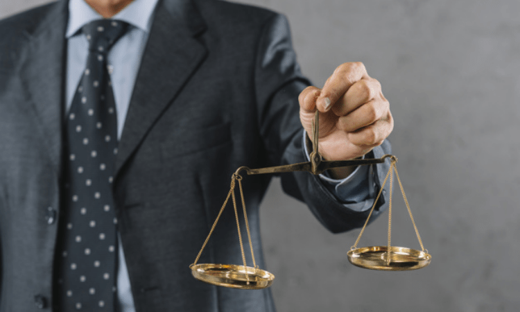 Lawyer shot dead in UP over family dispute