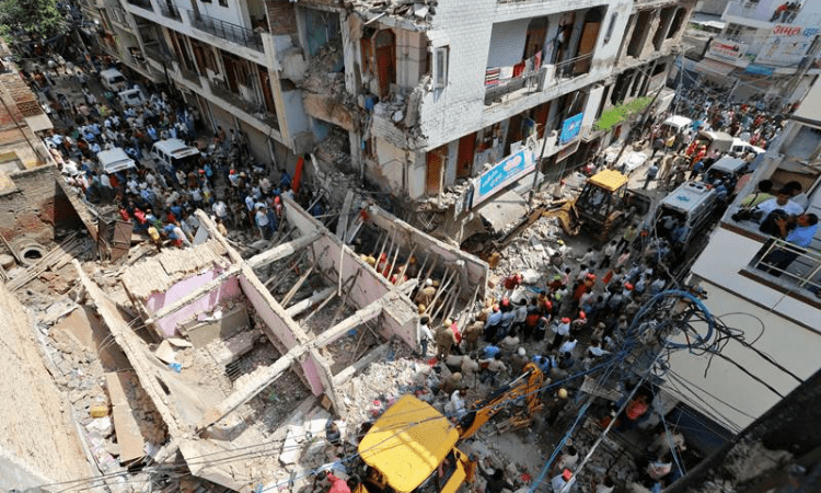 7 killed in Thane building collapse