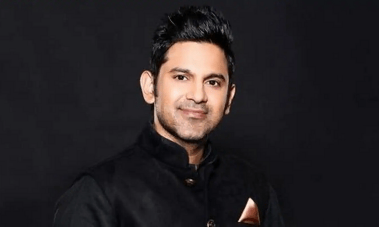 Credit to lyricist not a favour, it is our right: ‘Teri mitti’ writer Manoj Muntashir