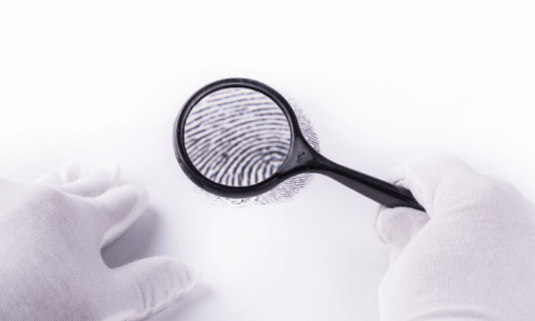 CBI searches premises of J&K ex-Minister’s wife, others