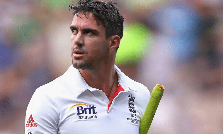 Cricketing legend Kevin Pietersen bats for rhino conservation