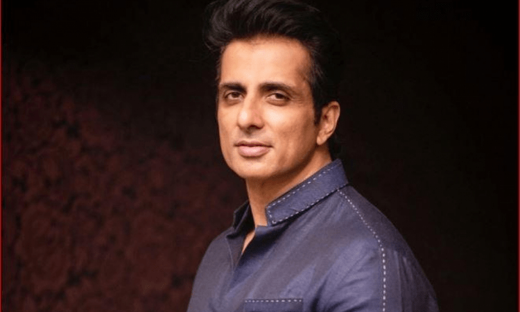 Sonu Sood sends relief for flood-hit Varanasi boatmen