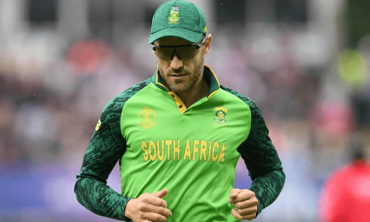 du Plessis currently holds Orange Cap, Rabada gets Purple Cap