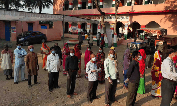 33.1 % voting in Bihar till 1 pm