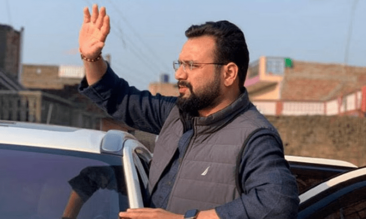 MLA Aman Mani threatens government counsel