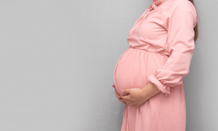 Maternal blood test may predict birth complications: Study