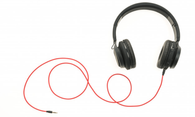 Redmi SonicBass Wireless Earphones, Earbuds 2C launched in India